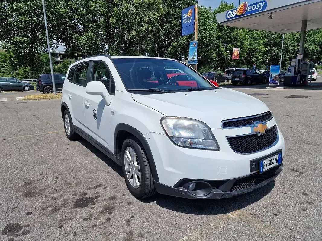 Usata Chevrolet Orlando LT 131 CV (96 kW) 2013 Bianco Monovolume