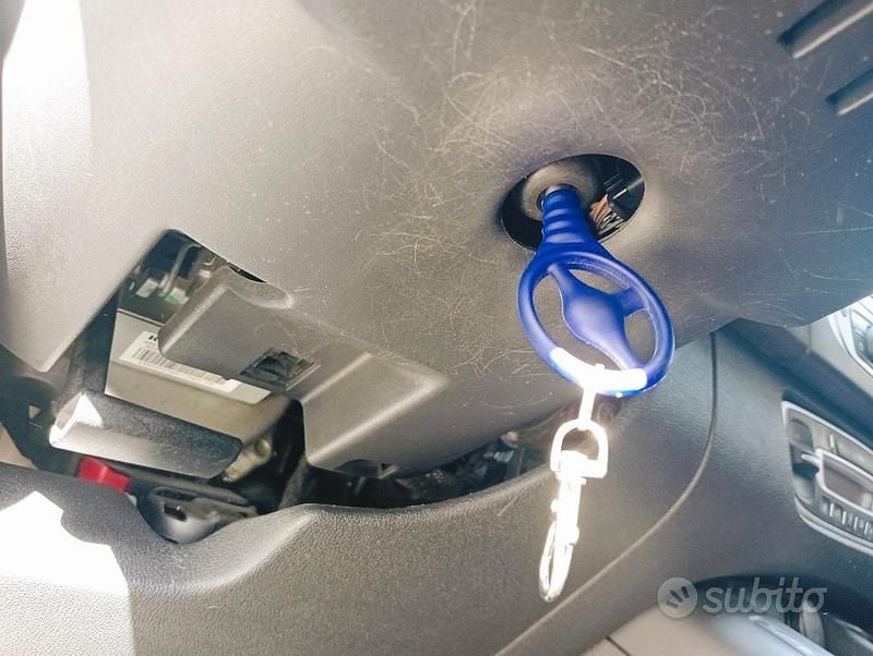 Usata Renault Scénic III XMOD 110 CV (80 kW) 2014 Bianco Monovolume