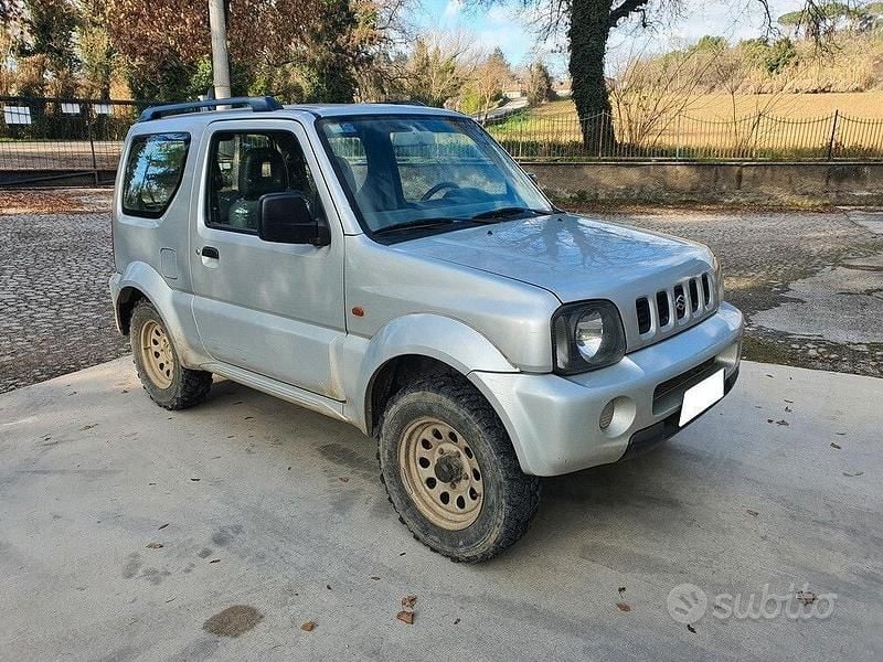 Grigio Usata 2001 Suzuki Jimny SUV | 4499 € (Super prezzo) - Immagine 1/4