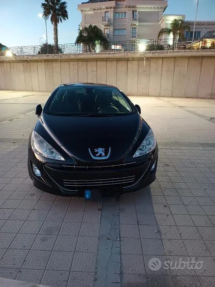 Usata Peugeot 308 CC 136 CV (100 kW) 2010 Nero Cabrio
