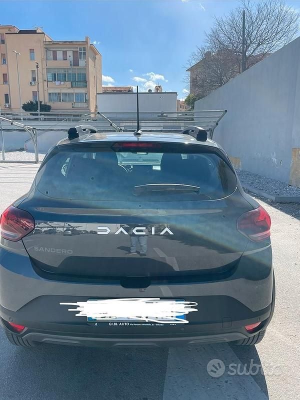 Usata Dacia Sandero Expression 2023 Grigio SUV