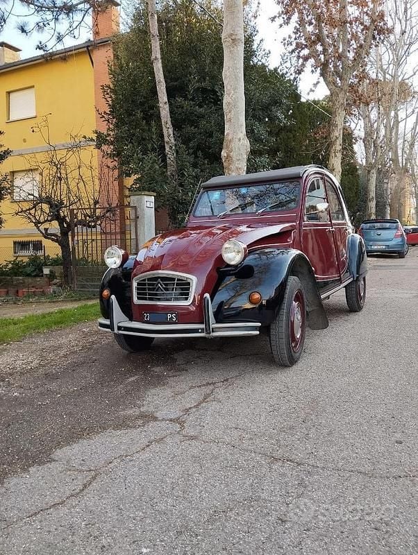 Usata Citroën 2CV Charleston 29 CV (21 kW) 1980 Rosso Berlina