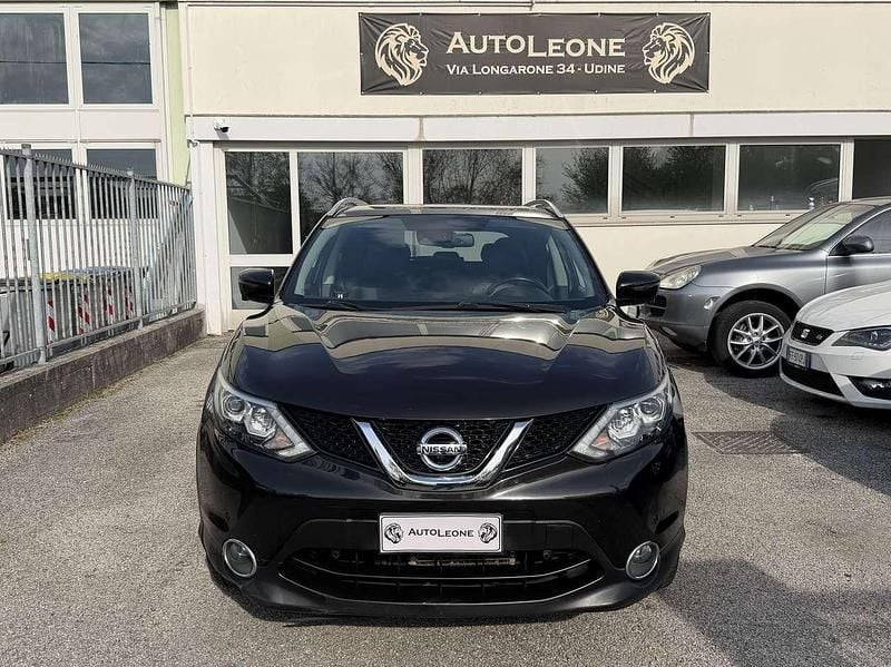 Usata Nissan Qashqai N-Connecta 131 CV (96 kW) 2016 Nero SUV