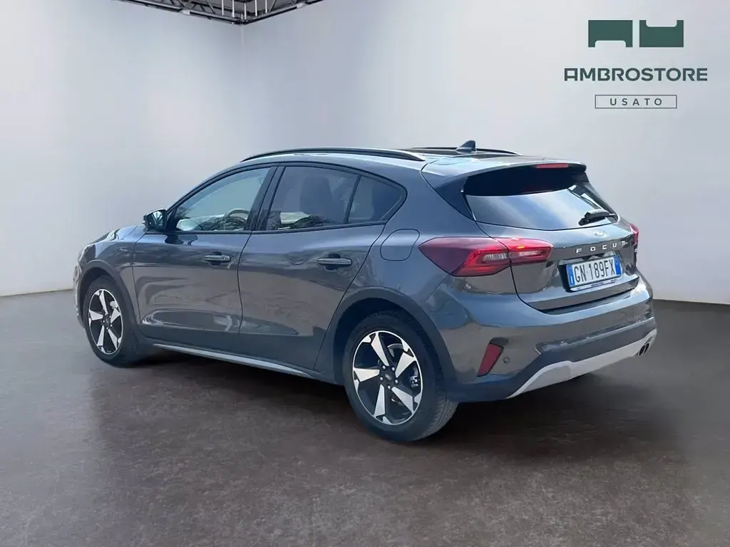 Usata Ford Focus Active 125 CV (91 kW) 2023 Magnetic grey SUV