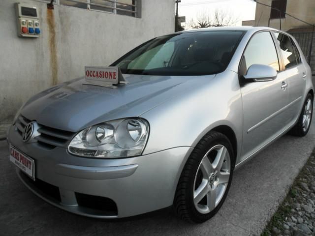 GOLF TDI 105 CV SPORTLINE golf tdi 105 cv sportline: