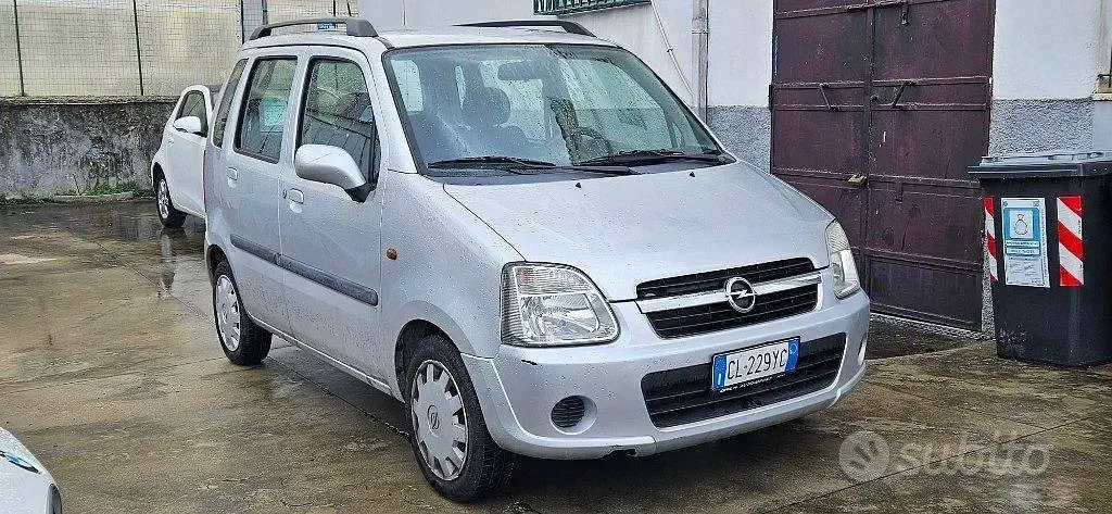 Usata Opel Agila Club 75 CV (55 kW) 2004 Monovolume