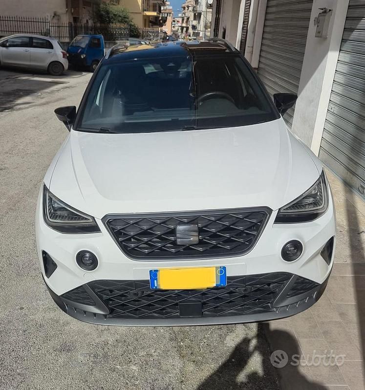 Usata Seat Arona FR 95 CV (69 kW) 2023 Bianco SUV