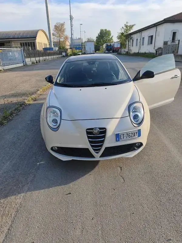 Usata Alfa Romeo MiTo 105 CV (77 kW) 2013 Utilitaria