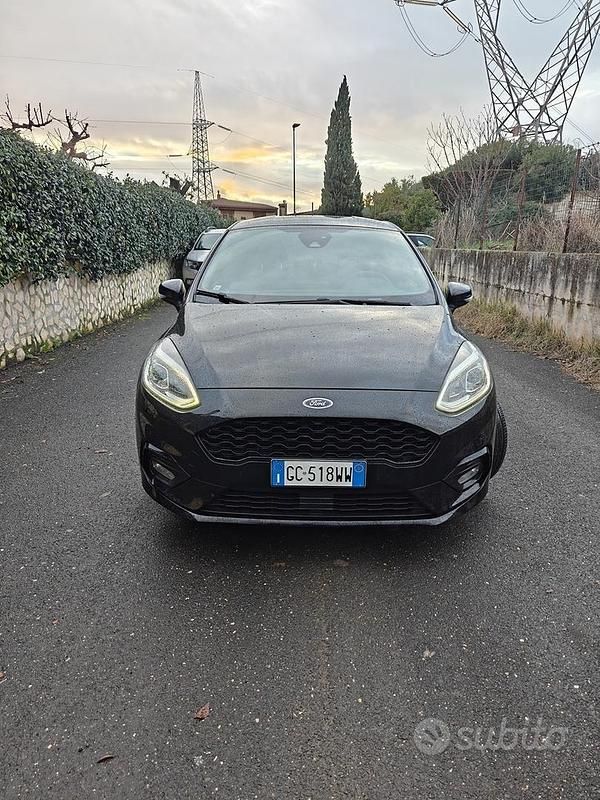 Usata Ford Fiesta 95 CV (69 kW) 2020 Nero Utilitaria