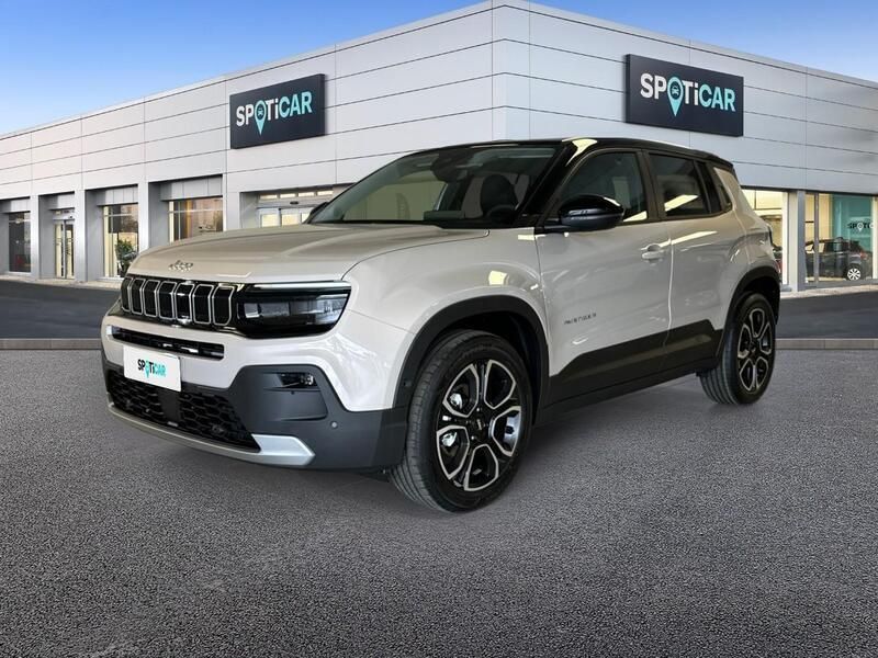 Grigio Usata 2024 Jeep Avenger Summit SUV | 30.149 € - Immagine 1/4