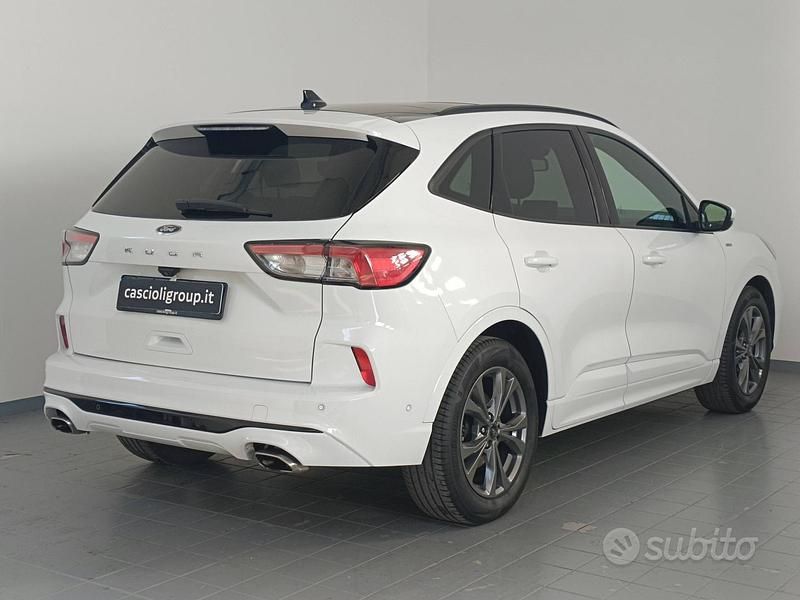 Usata Ford Kuga ST 119 CV (87 kW) 2021 Bianco SUV