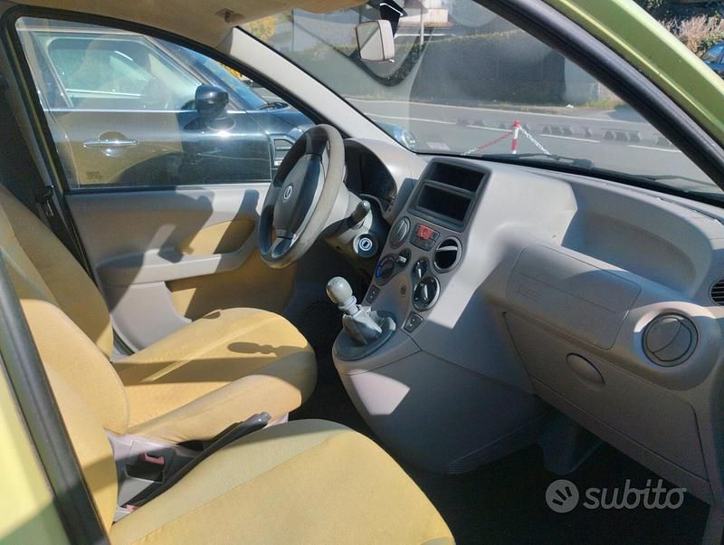 Usata Fiat Panda 59 CV (43 kW) 2006 Verde Utilitaria