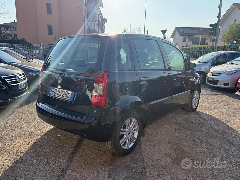 Usata Fiat Idea 77 CV (56 kW) 2010 Nero Monovolume