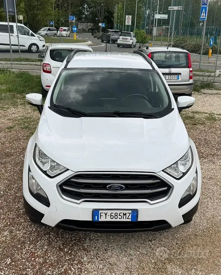 Usado Ford Ecosport Business Edition 99 CV (72 kW) 2019 Blanco SUV