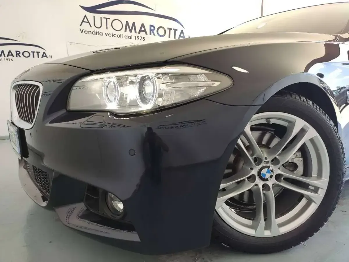 Usata BMW 520 M Sport 192 CV (141 kW) 2016 Blu Station wagon