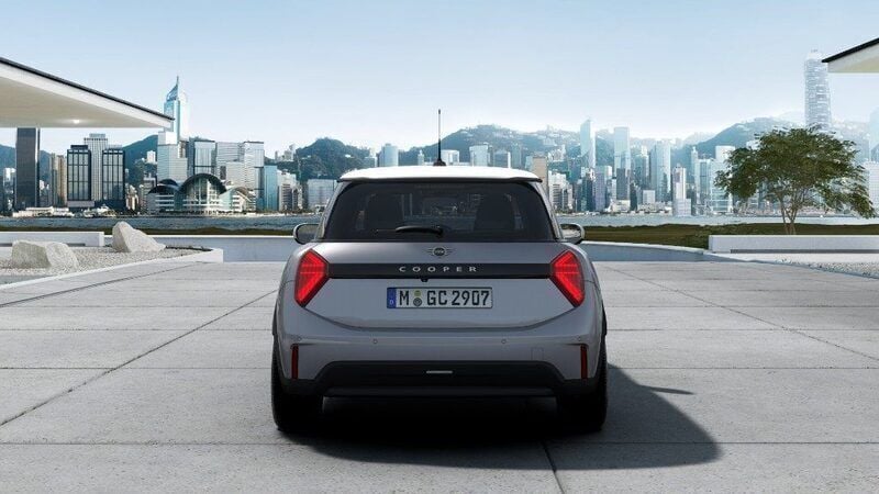 Nuova Mini Cooper S Classic 204 CV (150 kW) 2025 Grigio / metallizzato Utilitaria