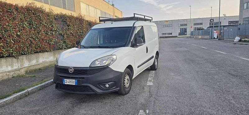 Usata Fiat Doblò Active 90 CV (66 kW) 2010 Other Monovolume