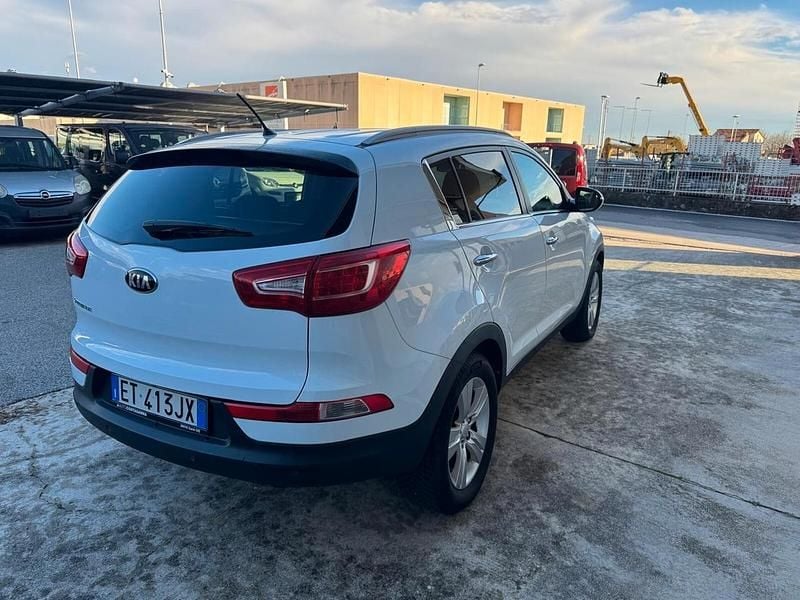 Bianco Usata 2014 Kia Sportage Active SUV | 9900 € (Buon prezzo) - Immagine 1/4
