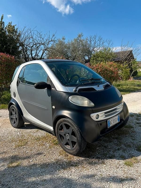 Usata Smart ForTwo Coupé 2002 Nero Coupé