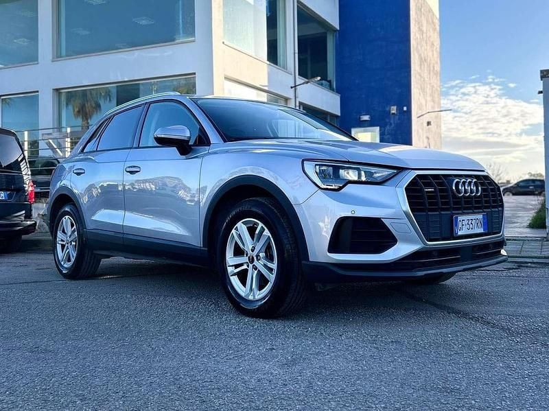 Usata Audi Q3 150 CV (110 kW) 2021 Argento SUV