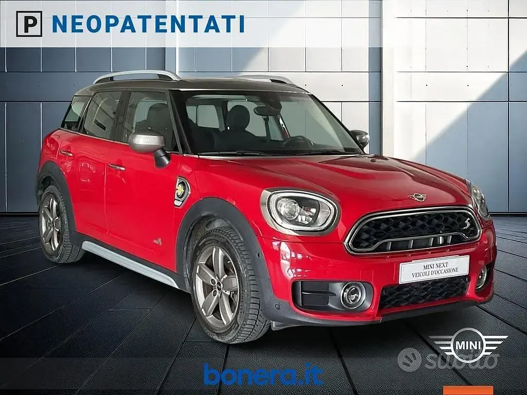 Usata Mini Cooper S Countryman Hype 224 CV (164 kW) 2020 Rosso SUV