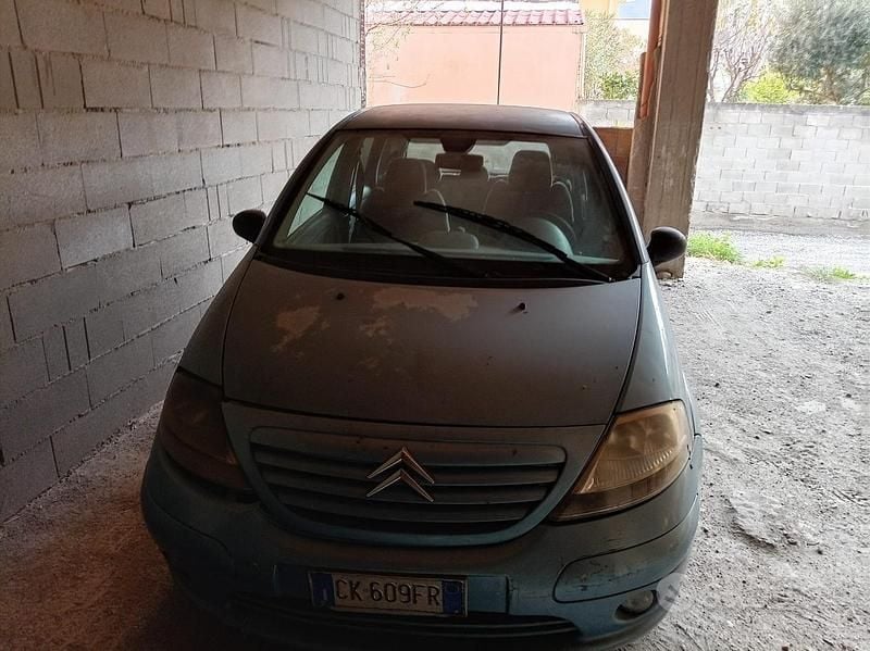 Begagnad Citroën C3 2003 Blå Halvkombi