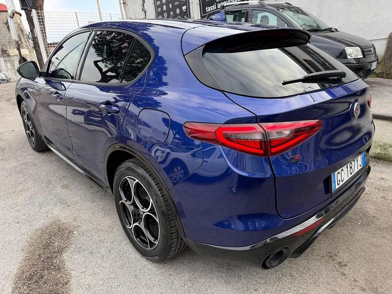 Usata Alfa Romeo Stelvio 190 CV (139 kW) 2020 Blu SUV