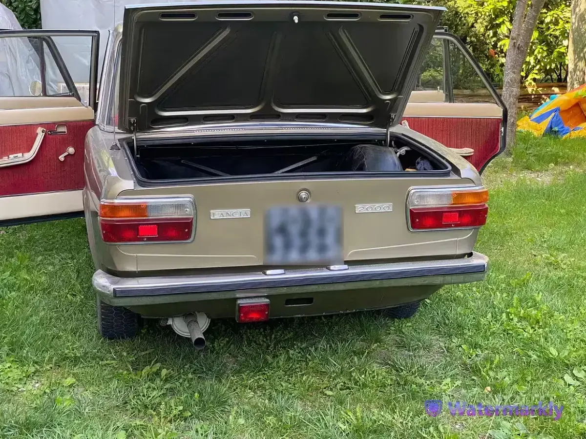 Usata Lancia 2000 1970 Berlina