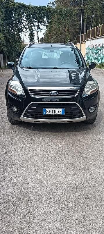 Usata Ford Kuga 140 CV (102 kW) 2011 SUV