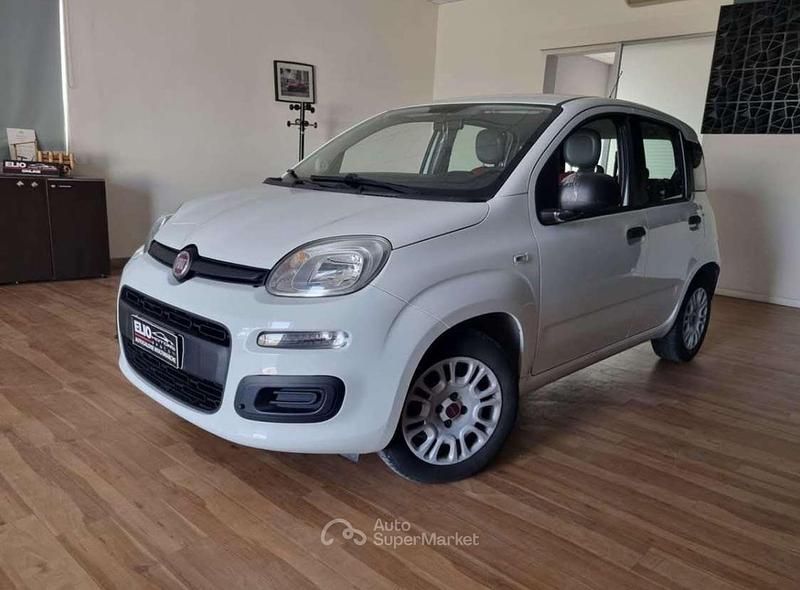Usata Fiat Panda Lounge 69 CV (50 kW) 2013 Other Utilitaria