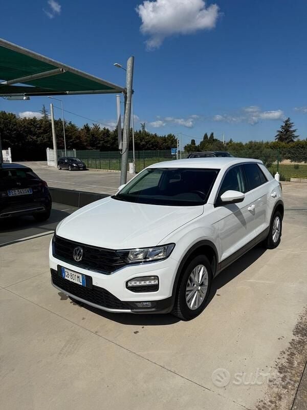 Usata VW T-Roc Advance 116 CV (85 kW) 2020 Bianco SUV