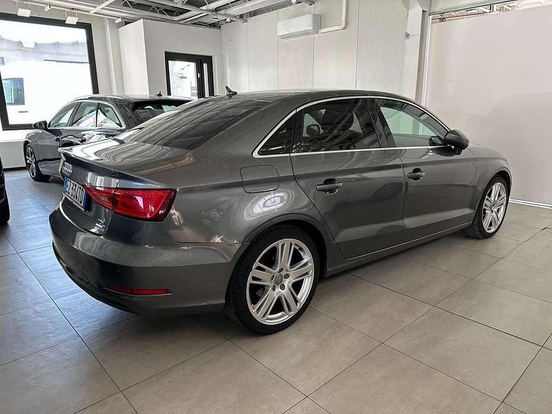 Usata Audi A3 Ambition 110 CV (80 kW) 2015 Grigio scuro mett Berlina