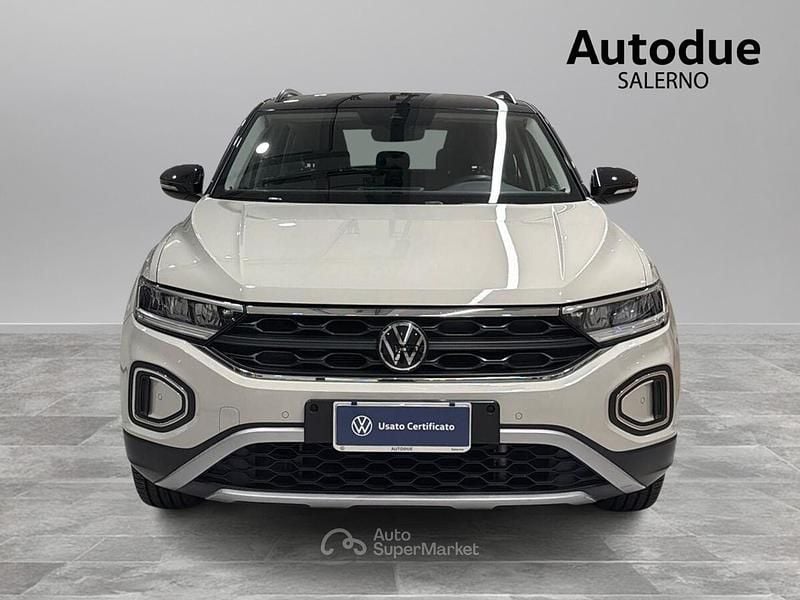 Usata VW T-Roc Life 150 CV (110 kW) 2022 Gray SUV
