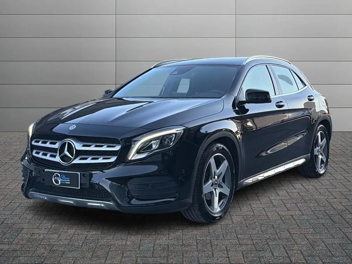 Usata Mercedes GLA180 Premium 122 CV (89 kW) 2020 SUV