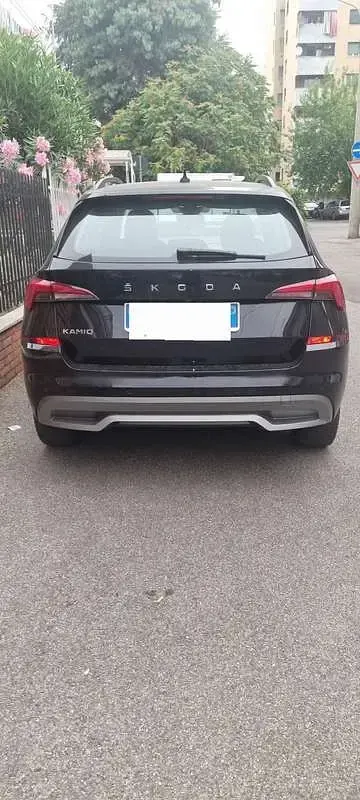 Usata Skoda Kamiq Ambition 95 CV (69 kW) 2022 Nero SUV