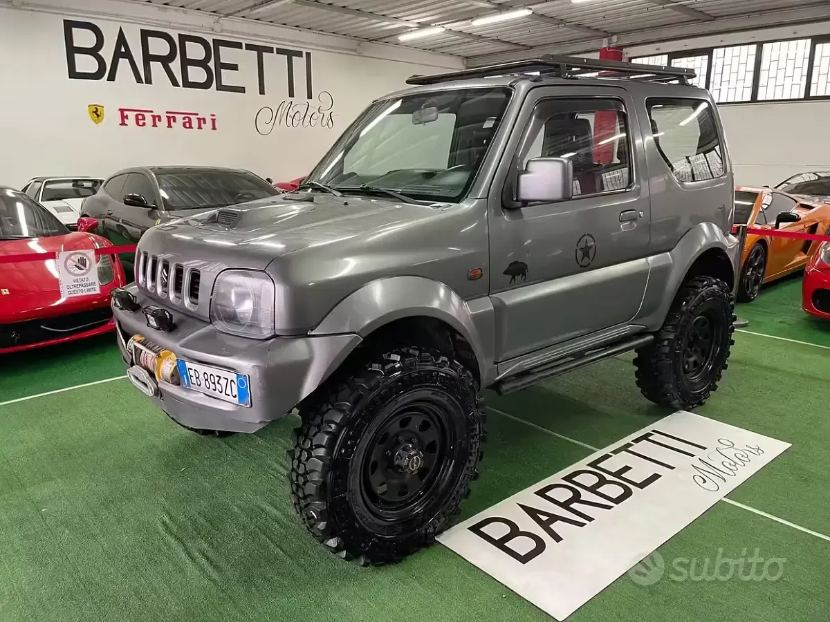 Usata Suzuki Jimny 86 CV (63 kW) 2010 SUV