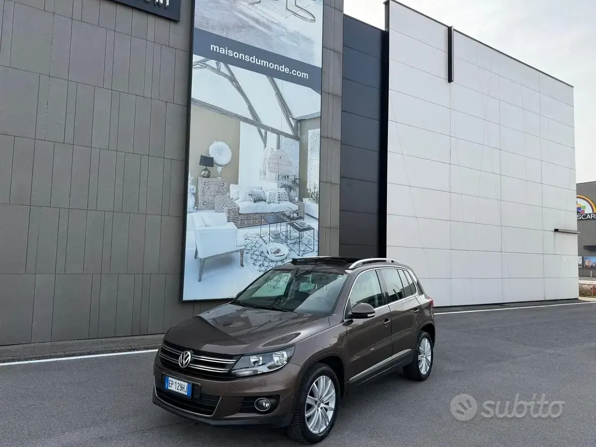 Usata VW Tiguan 140 CV (102 kW) 2012 Giallo SUV