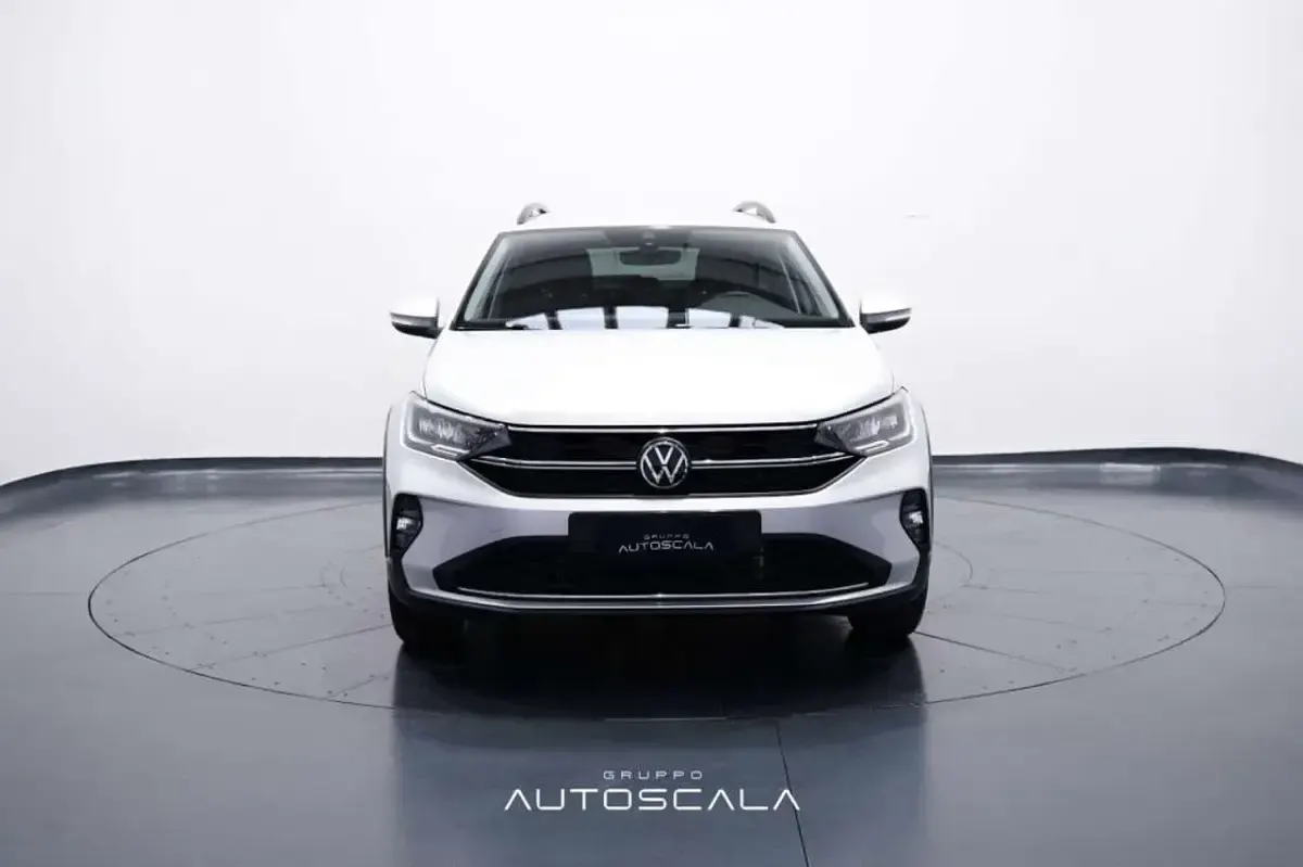 Usata VW Taigo Life 110 CV (80 kW) 2024 Reflex silver SUV