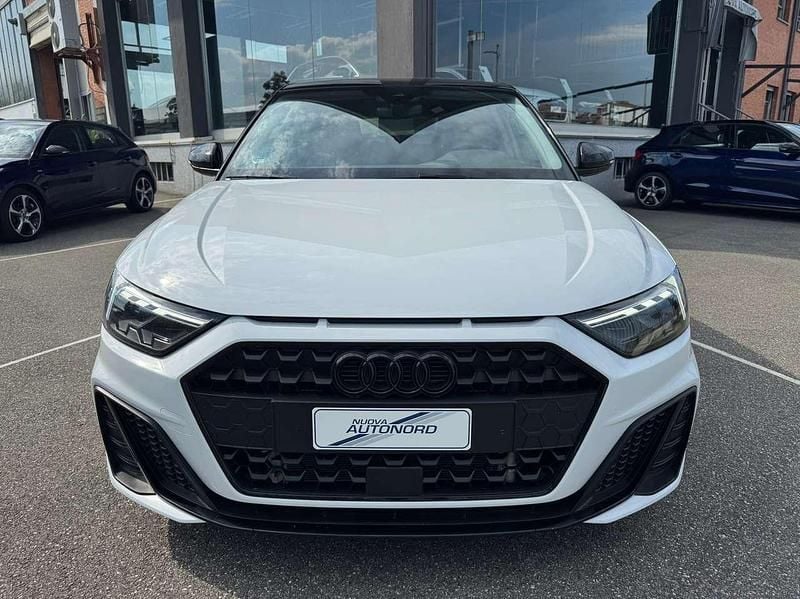 Usata Audi A1 Sportback S-Line 116 CV (85 kW) 2025 Bianco ghiaccio metallizzato Utilitaria
