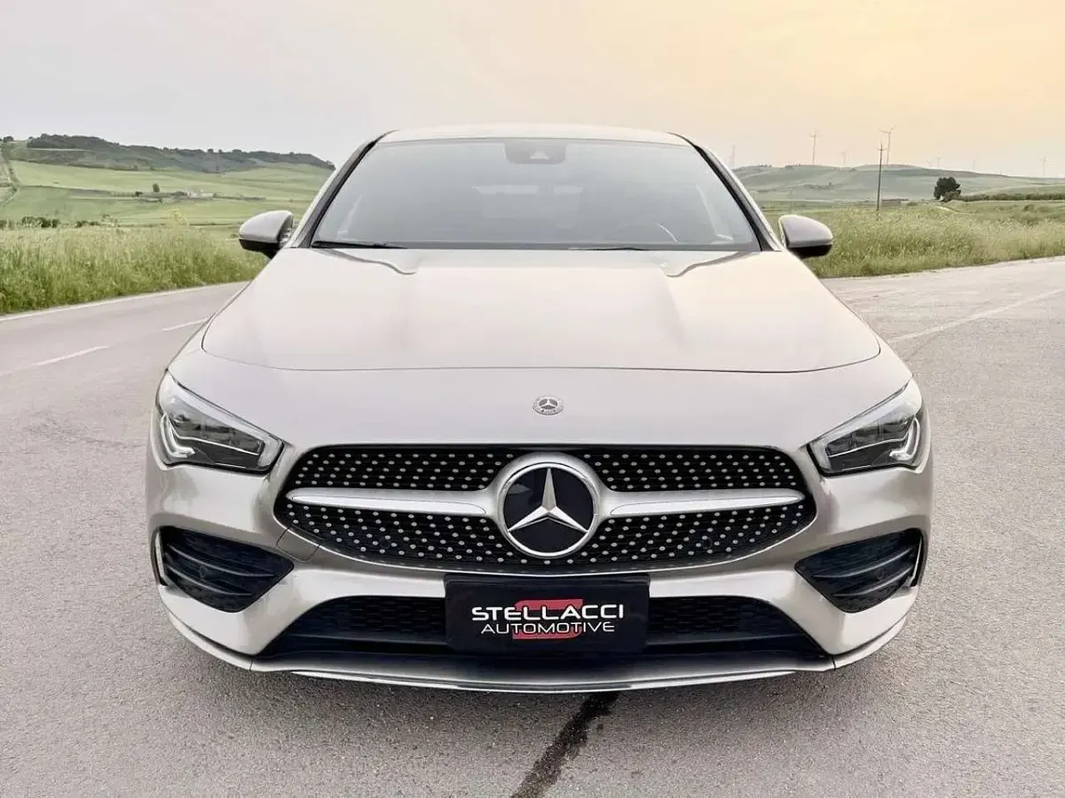 Usata Mercedes CLA220 Shooting Brake Premium 190 CV (139 kW) 2019 Bronzo Station wagon