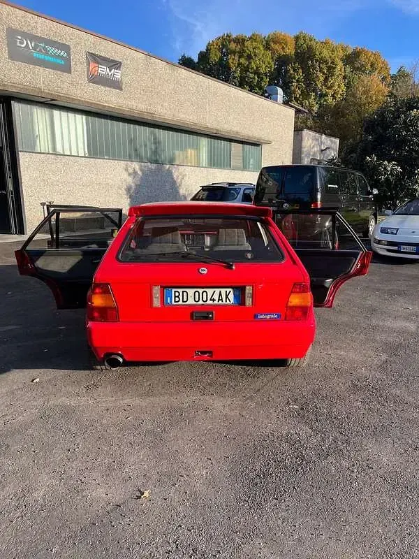 Usata Lancia Delta 205 CV (150 kW) 1992 Utilitaria