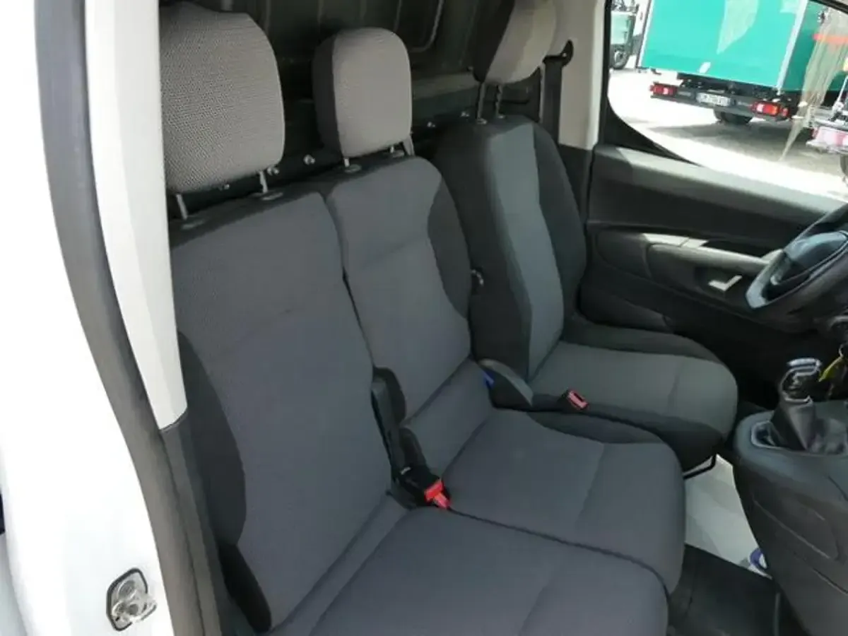 Usata Peugeot Partner 101 CV (74 kW) 2020 Bianco Monovolume