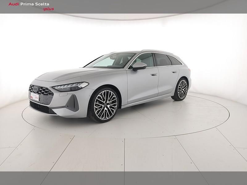 Usata Audi A5 Business 204 CV (150 kW) 2025 Argento fioretto metallizzato Station wagon