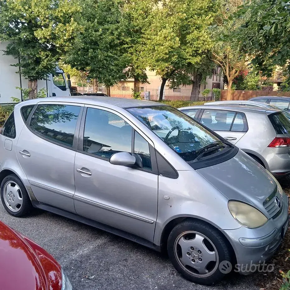 Usata Mercedes A170 95 CV (69 kW) 2003 Grigio Berlina