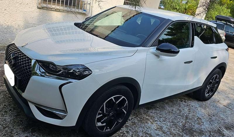 Usata DS Automobiles DS3 Crossback So Chic 110 CV (80 kW) 2021 Bianco SUV