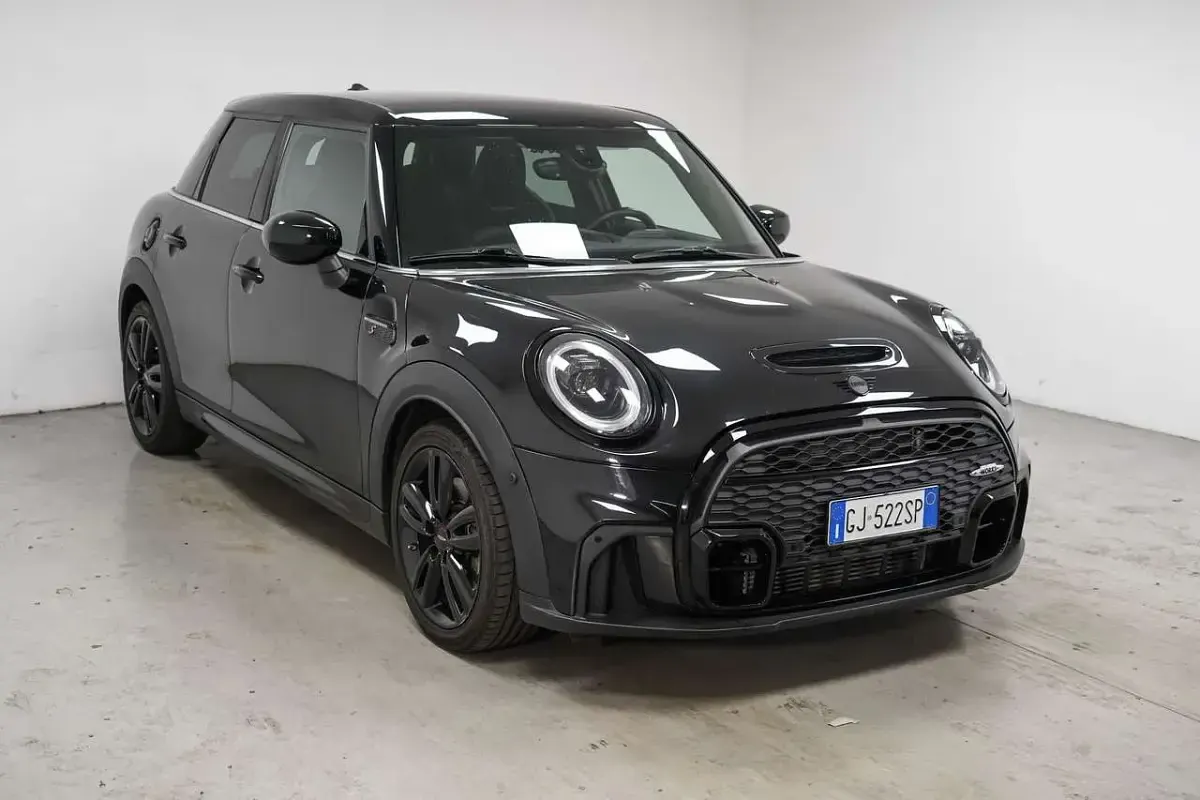 Usata Mini John Cooper Works 178 CV (130 kW) 2022 Nero Utilitaria