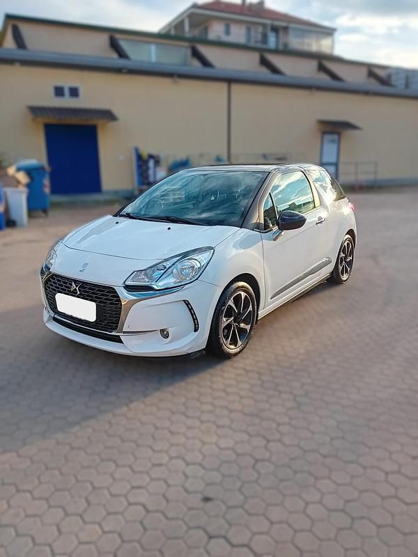 Usata DS Automobiles DS3 74 CV (54 kW) 2017 Bianco Coupé