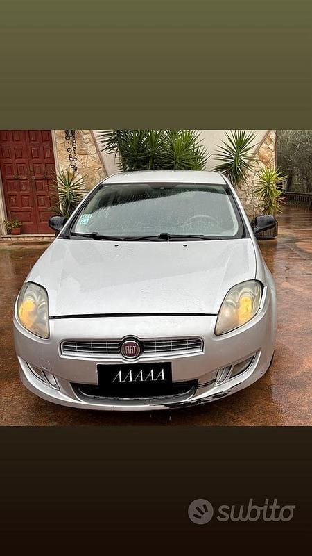 Grigio Usata 2011 Fiat Bravo Utilitaria | 1800 € (Super prezzo) - Immagine 1/4