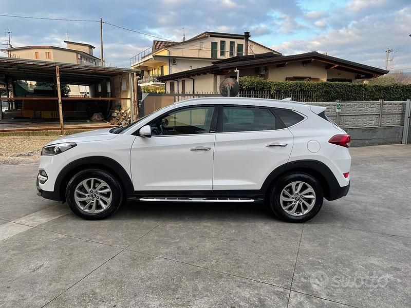 Usata Hyundai Tucson 141 CV (103 kW) 2017 Bianco SUV