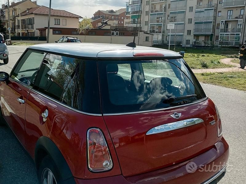 Usata Mini Cooper 2006 Rosso Utilitaria